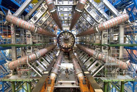 Детектор ATLAS, с помощью которого был детектирован бозон Хиггса